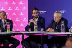 okragly-stol-tauron-7-jpeg