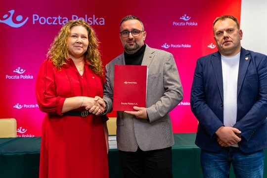 Zarząd Poczty Polskiej i organizacje związkowe podpisały nowy Zakładowy Układ Zbiorowy Pracy 