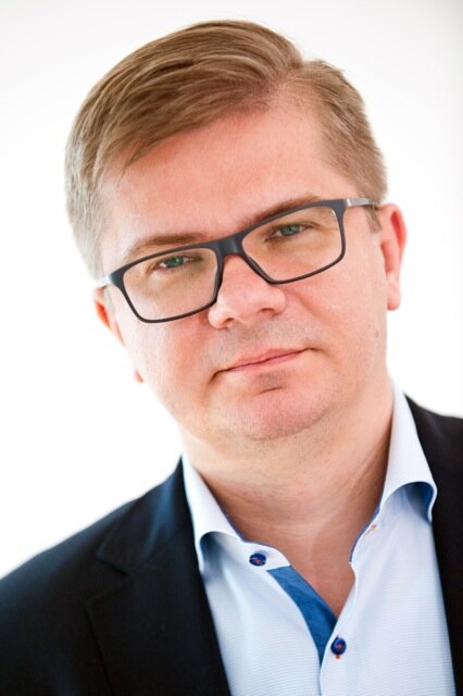 Sylwester Latkowski.jpeg
