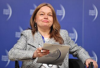 vice-president for finnancial affairs, Dalida Gepfert