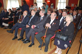 Krzyż Wolności i Solidarności. Uroczystość w Urzędzie Wojewódzkim w Poznaniu. 