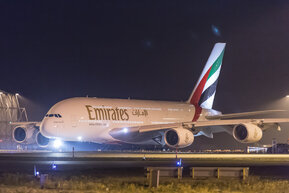 MSN_200_Emirates_A380_Taxi_01.jpg