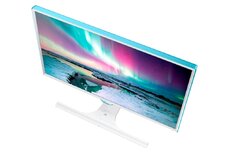 SE370_005_Dynamic_White.jpg