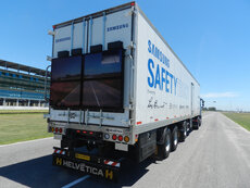 Samsung Safety Truck_03.jpg