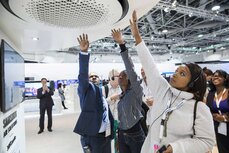 5_1584_SamsungForum2016_Breloer_1MB.jpg