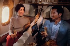 Emirates-Business-Class.jpg