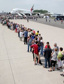 Image-Two-Emirates_-A380-draws-the-crowds-at-ILA-2014-credit-Messe-Berlin.jpg