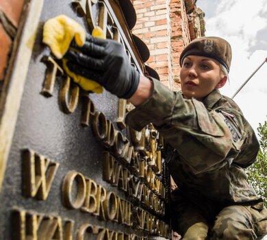 Porządowanie miejsc pamięci dotyczących Powstania Warszawskiego - 27.07.2019