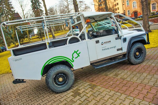 electric car Sokół4x4 (Falcon)