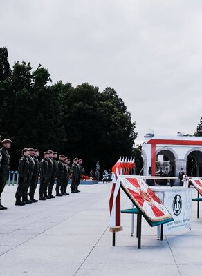 Święto WOT 2021. Wręczenie 6 sztandarów.
