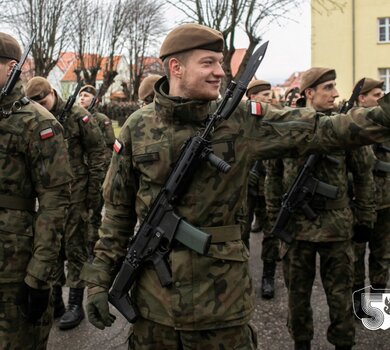 Przysięga żołnierzy 4 Warmińsko-Mazurskiej Brygady Obrony Terytorialnej