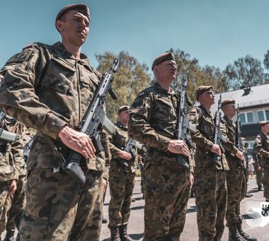 Przysięga mazowieckich terytorialsów w Książenicach