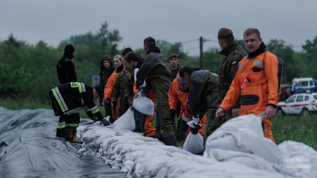Alarm powodziowy Zawichost - 24.05.2019