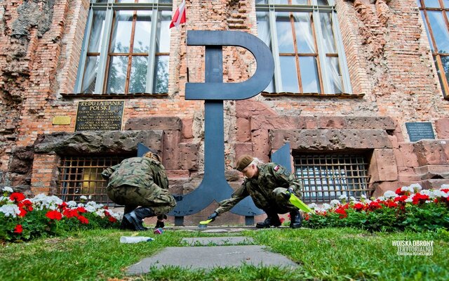 Porządowanie miejsc pamięci dotyczących Powstania Warszawskiego - 27.07.2019