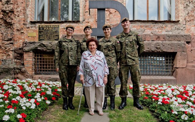 Porządowanie miejsc pamięci dotyczących Powstania Warszawskiego - 27.07.2019