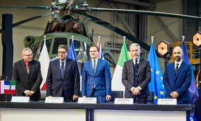 Na zdjęciu od lewej: Andrzej Ogonowski (dyrektor CMTM, Politechnika Gdańska), Domenico Marletta (MES), Marcin Nocuń (prezes WZL Nr 1 w Łodzi), Paolo Castelnovo (Leonardo MW), Christophe Alonso (Thales DMS)