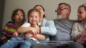 Jak duża firma może dbać o pracowników i lokalną społeczność