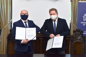 Prof. Krzysztof Wilde, rektor PG oraz Dariusz Kostrzewa, prezes zarządu Copernicus sp z o.o.