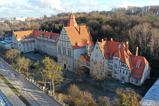 Na zdj. dawny budynek Wydziału Chemii UG na ul. Sobieskiego, który zakupiła Politechnika Gdańska