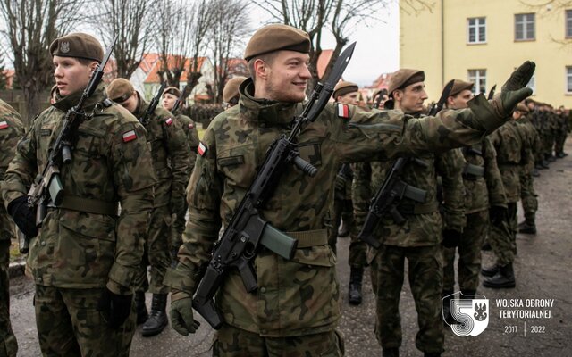 Przysięga żołnierzy 4 Warmińsko-Mazurskiej Brygady Obrony Terytorialnej