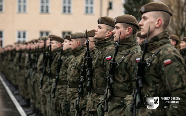 Przysięga żołnierzy 4 Warmińsko-Mazurskiej Brygady Obrony Terytorialnej