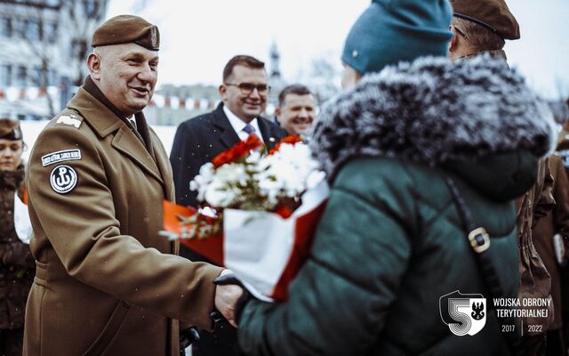Chorzów. Przysięga wojskowa nowych terytorialsów 11 Małopolskiej Brygady OT.