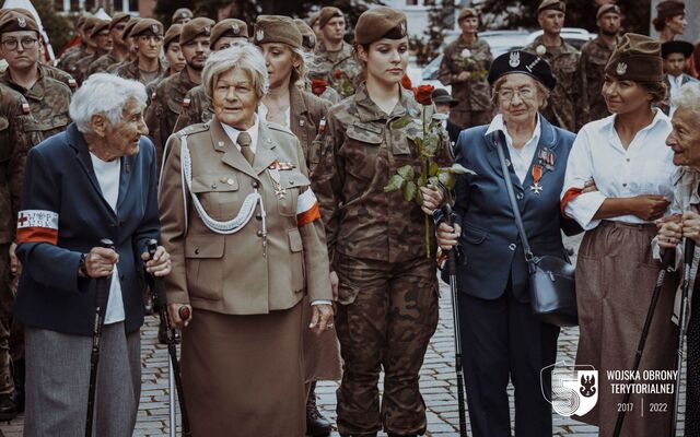 Żołnierze WOT złożyli Hołd Powstańcom Warszawy