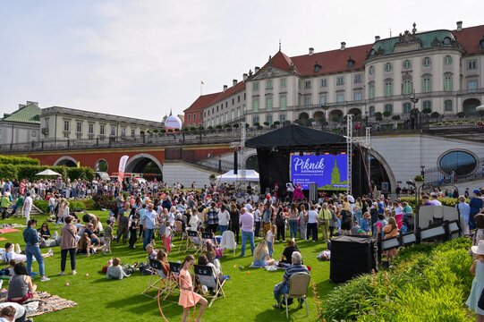 Piknik jubileuszowy w 2023 roku fot.2_Zamek Królewski w Warszawie