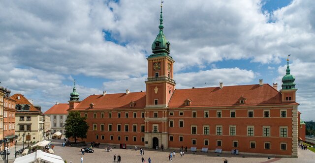 Fasada od Placu Zamkowego fot. Zamek Królewski w Warszawie