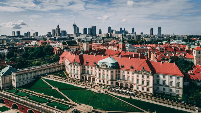 The Royal Castle_view from a drone_The Royal Castle in Warsaw