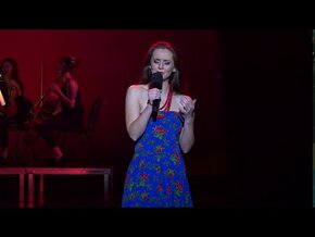 Czerwone Korale – ZPiT UG „Jantar” w choreografii Anny Barszcz & Orkiestra Rapsodyczna
Z. Książek, F. Sebö, arr. Artur Jurek
 
Orkiestra Rapsodyczna:
Artur Jurek - Fortepian
Krzysztof Paul – Gitara
Jarosław Stokowski – Gitara Basowa
Grzegorz Lewandowski – Perkusja
Emil Miszk – Trąbka
Aleksander Kamiński – Saksofony
Adam Wiśniewski – Puzon
Gabriela Żmigrodzka – I Skrzypce
Sylwia Namroży – II Skrzypce
Anna Paluch – Altówka
Katarzyna Gaszczyk – Wiolonczela
 
Solo wokal – Anna Barszcz
 
Wykonanie live zarejestrowane podczas koncertu „W dobrą stronę. 50 lat polskiej piosenki na 50 lat UG”. Koncert był dedykowany Społeczności Akademickiej  i artystycznie inaugurował obchody 50-lecia Uniwersytetu Gdańskiego.
Koncert odbył się 15 października 2019 r. w Teatrze Muzycznym im. D. Baduszkowej w Gdyni.

https://www.facebook.com/zpit.jantar/
 
#ug #zpitjantar