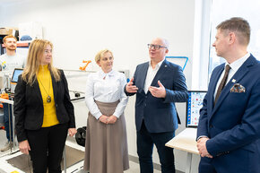 20250410_ProtoLab_socialmedia-15 900x600.jpg