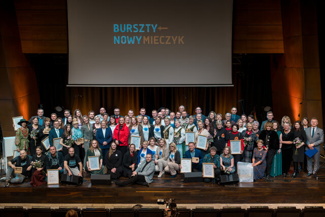 Bursztynowy Mieczyk_internet-215.jpg