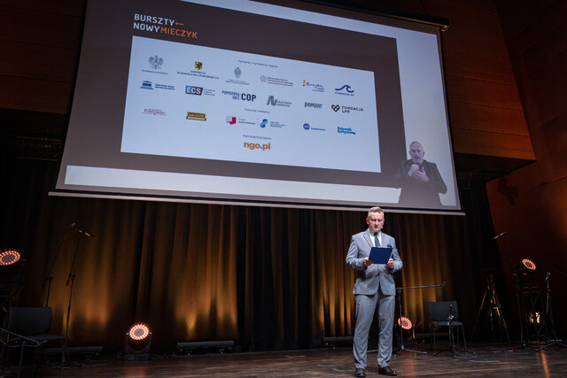 Bursztynowy Mieczyk_internet-214.jpg