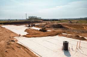 ZUT - rekultywacja kwatery skłądowania obejmowała m_in_ położenie szczelnej bentomaty.jpg