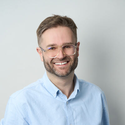 Bartosz Trzciński Dyrektor Biura Komunikacji i PR Banku Pocztowego SA