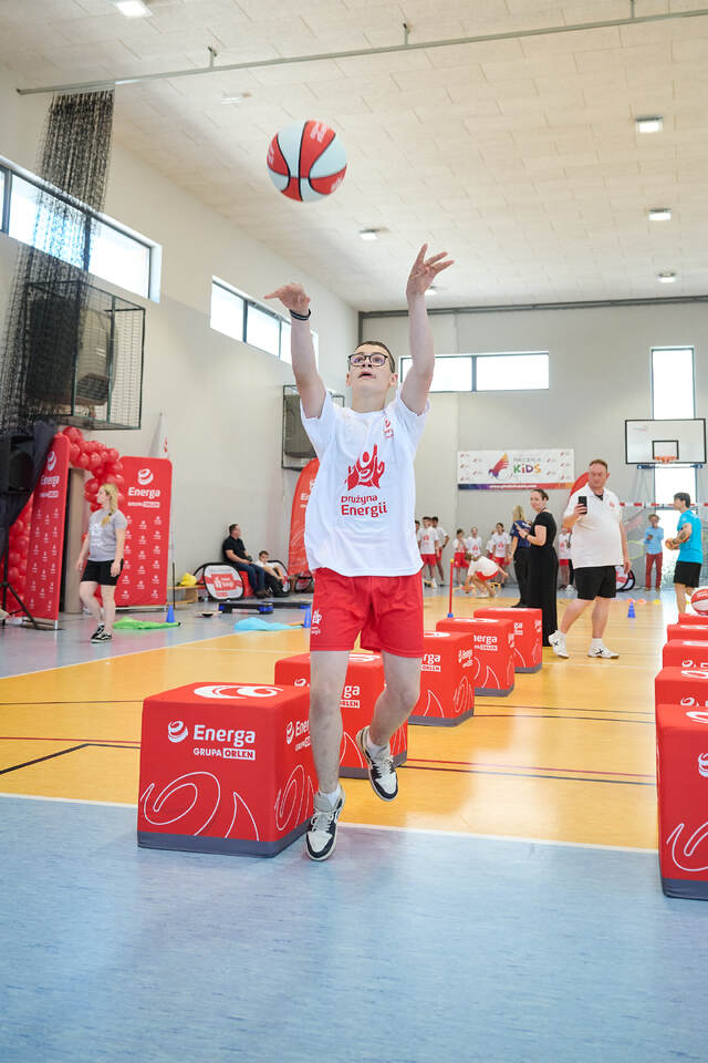 Lekcja WF-u w Stobnie Siódmym (156)