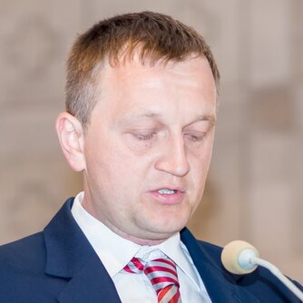 dr Grzegorz Wierzbicki