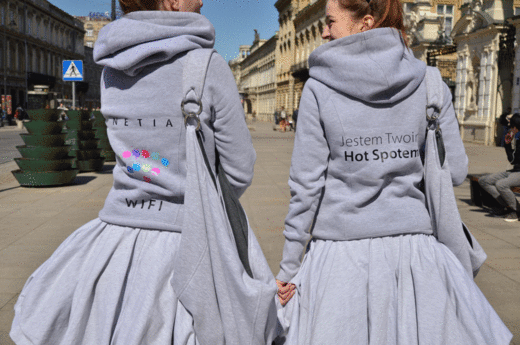 Inwestujemy w sieć żywych hot spotów WIFI