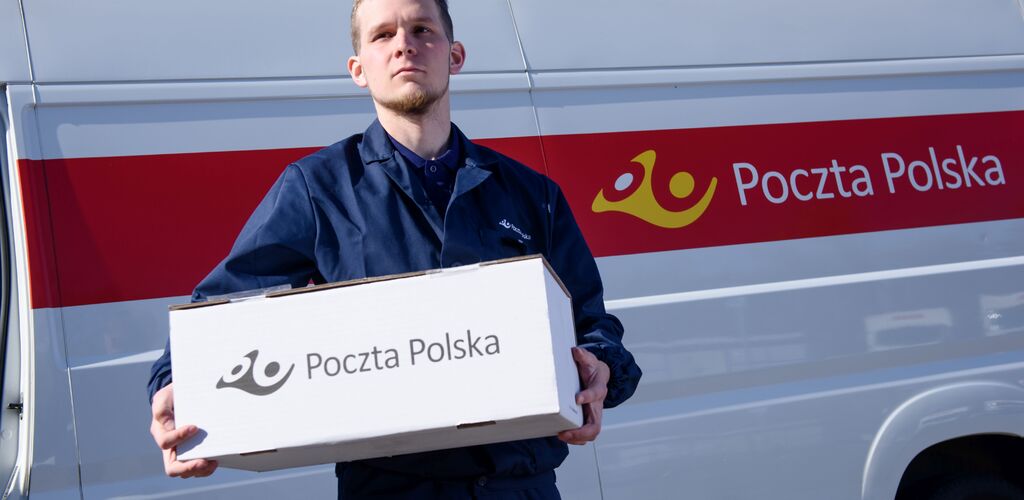Poczta Polska bezpłatnie dostarczy personalizowane pudełka Packhelp