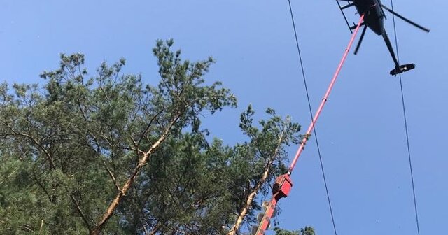 Drony i śmigłowce pomagają energetykom Enei Operator (5).jpg