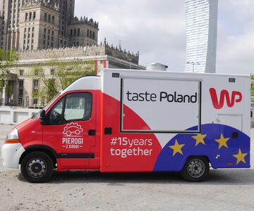 Food truck Wirtualnej Polski w podróży przez Europę