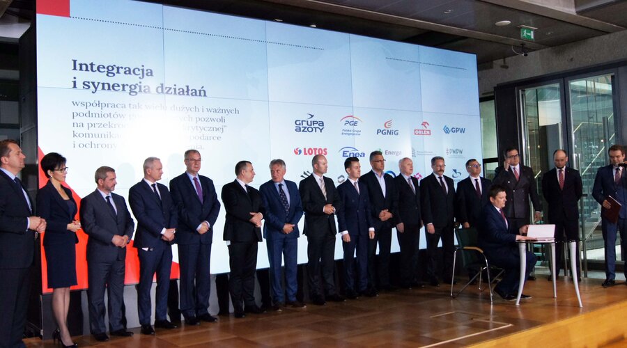 Los campeones unen sus fuerzas para construir la imagen de la economía polaca