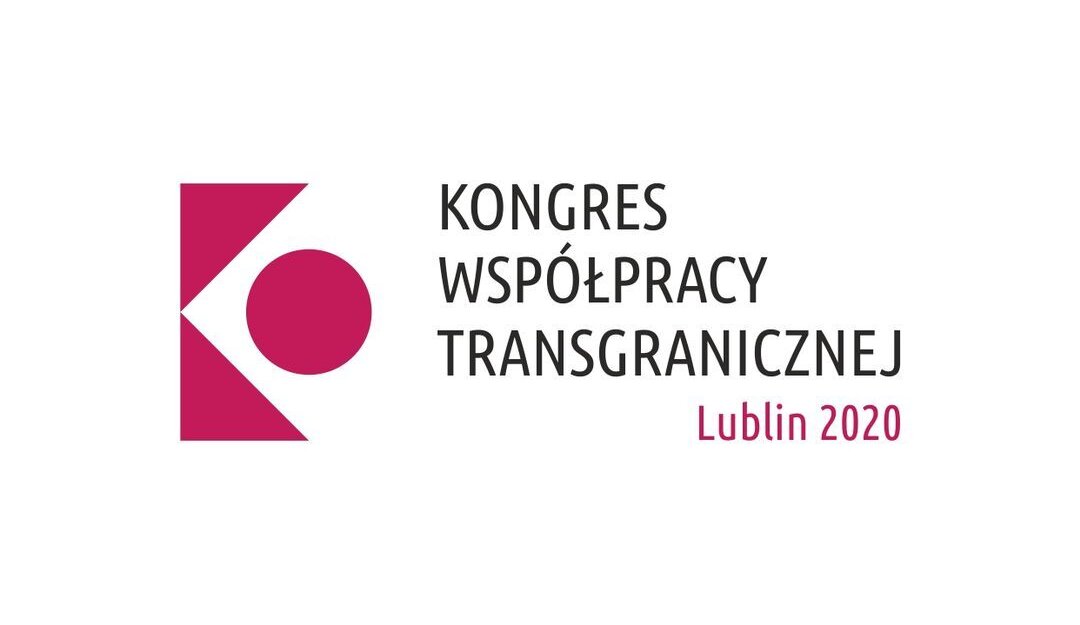 Różowy logotyp i napis Kongres Współpracy Transgranicznej Lublin 2020 
