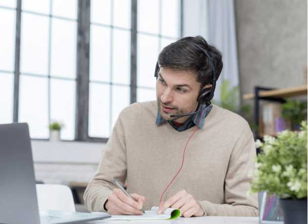 Pracujemy i wypoczywamy w trybie online. Tęsknimy jednak za aktywnym spędzaniem czasu.