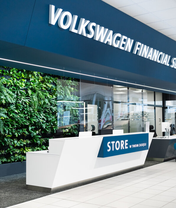 W Polsce ruszył pierwszy na świecie salon aut używanych – Volkswagen Financial Services STORE