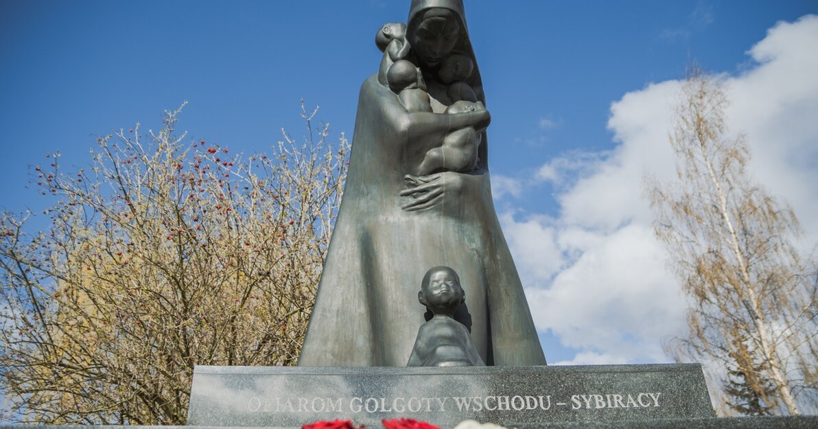 Pomnik Golgoty Wschodu na cmentarzu Łostowickim w Gdańsku, fot  Dominik Paszliński 