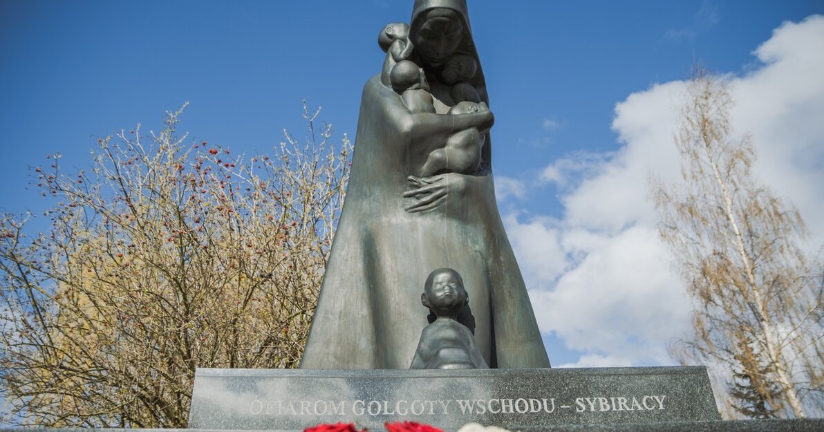 Pomnik Golgoty Wschodu na cmentarzu Łostowickim w Gdańsku, fot  Dominik Paszliński 