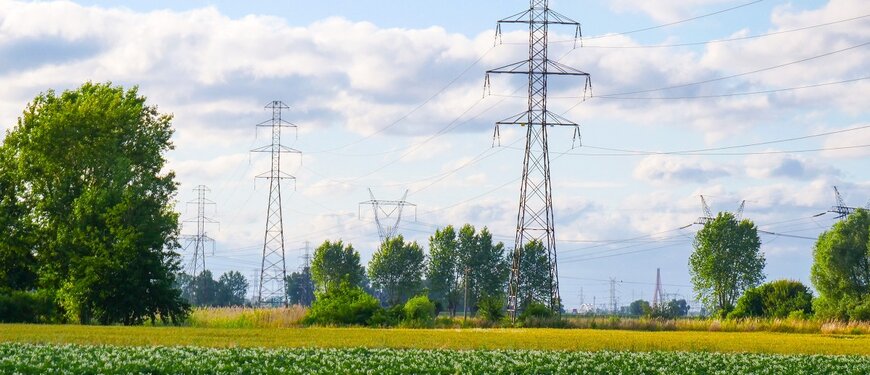 ENERGA-OPERATOR wzmacnia sieć elektroenergetyczną