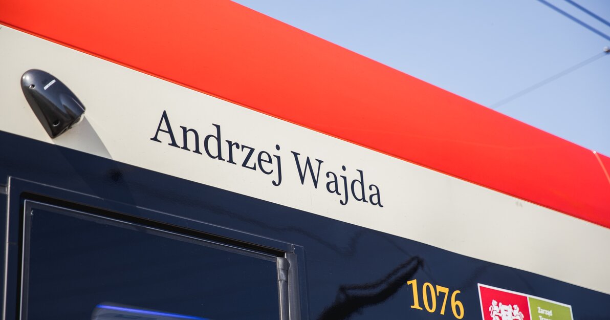 Tramwaj im  Andrzeja Wajdy  Fot  Dominik Pasliński